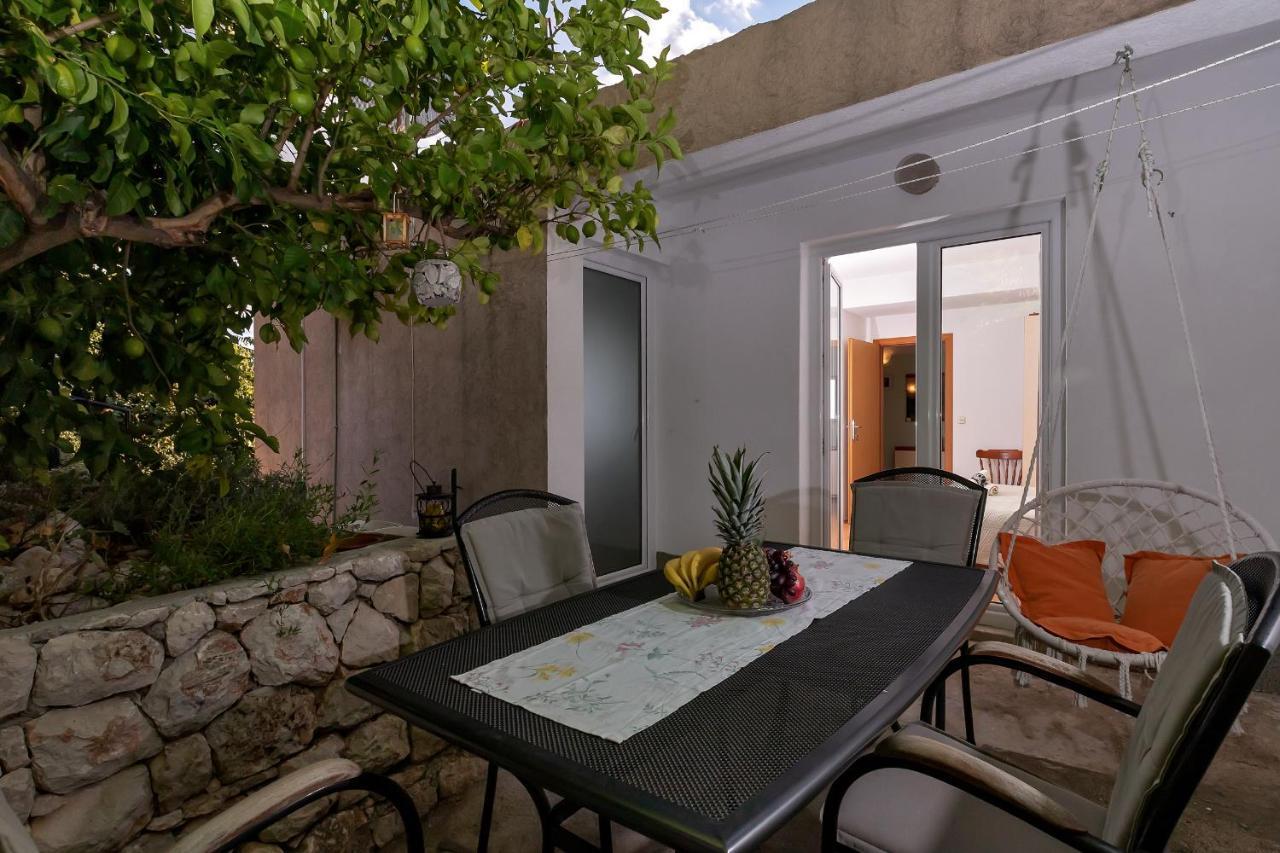 Apartment Antonela *